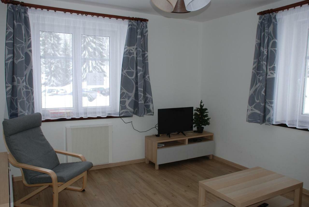 Apartman Raketa Pernink Ngoại thất bức ảnh